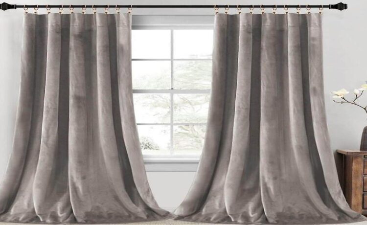 What are the benefits of velvet curtains